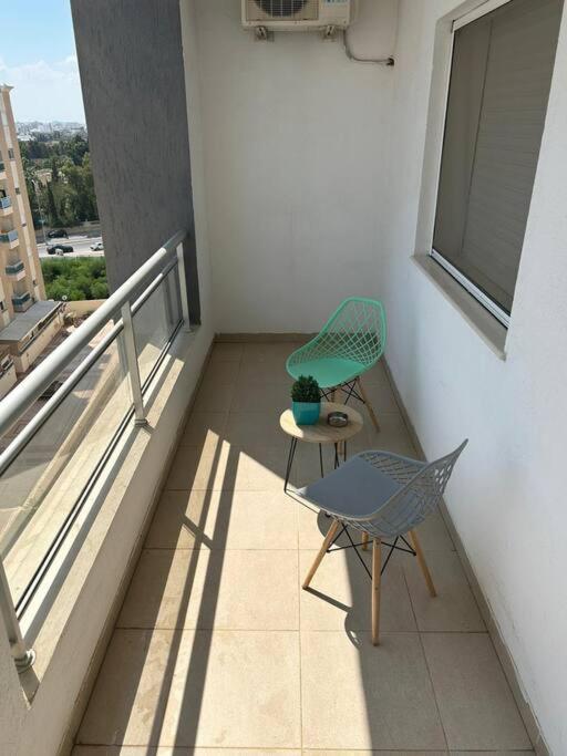 Cosy Et Spacieux, Avec Balcon Ariana Buitenkant foto